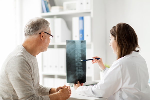 Spine Doctor Consultation